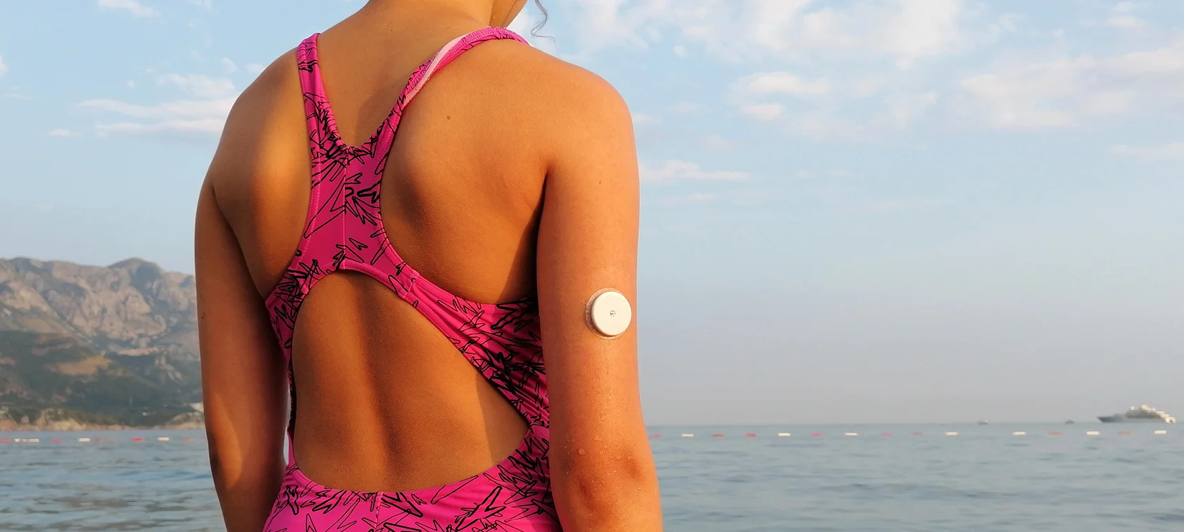 Needle-free glucose monitoring just had its best funding month in years, and the winning approach still isn’t clear